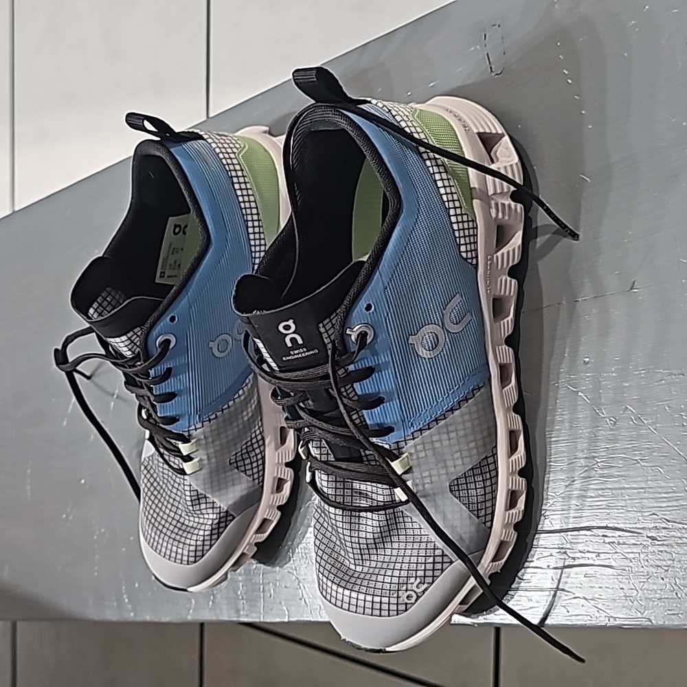 On Cloud Sneakers